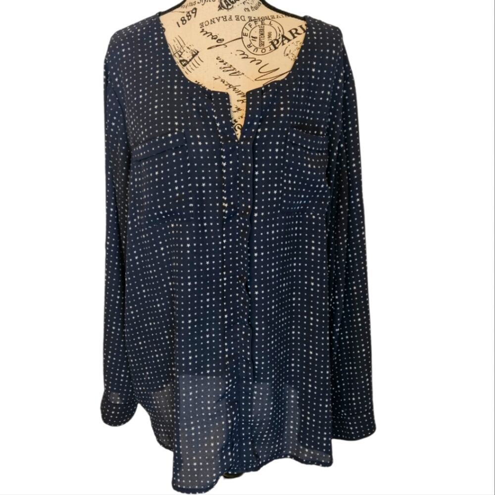Torrid Star print semi sheer navy and white pullover blouse. Size 2X
